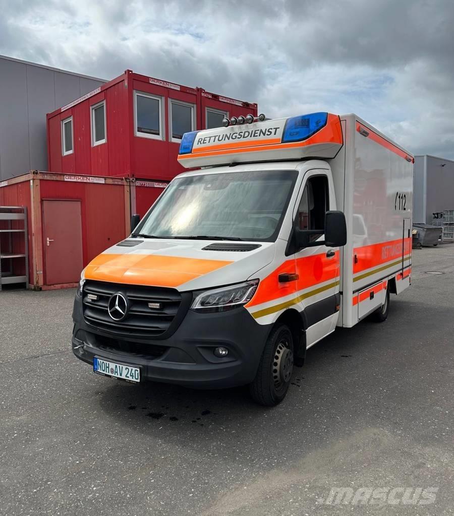 Mercedes-Benz 1000 Ambulances