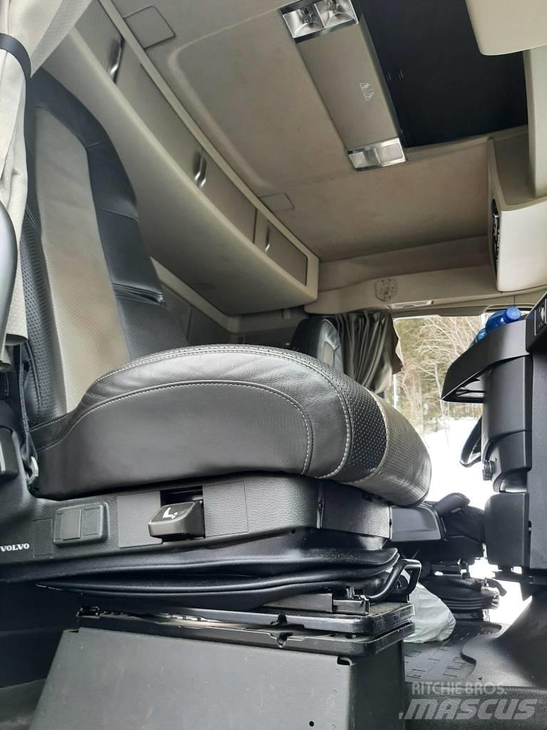Volvo FH 13 Container Trucks