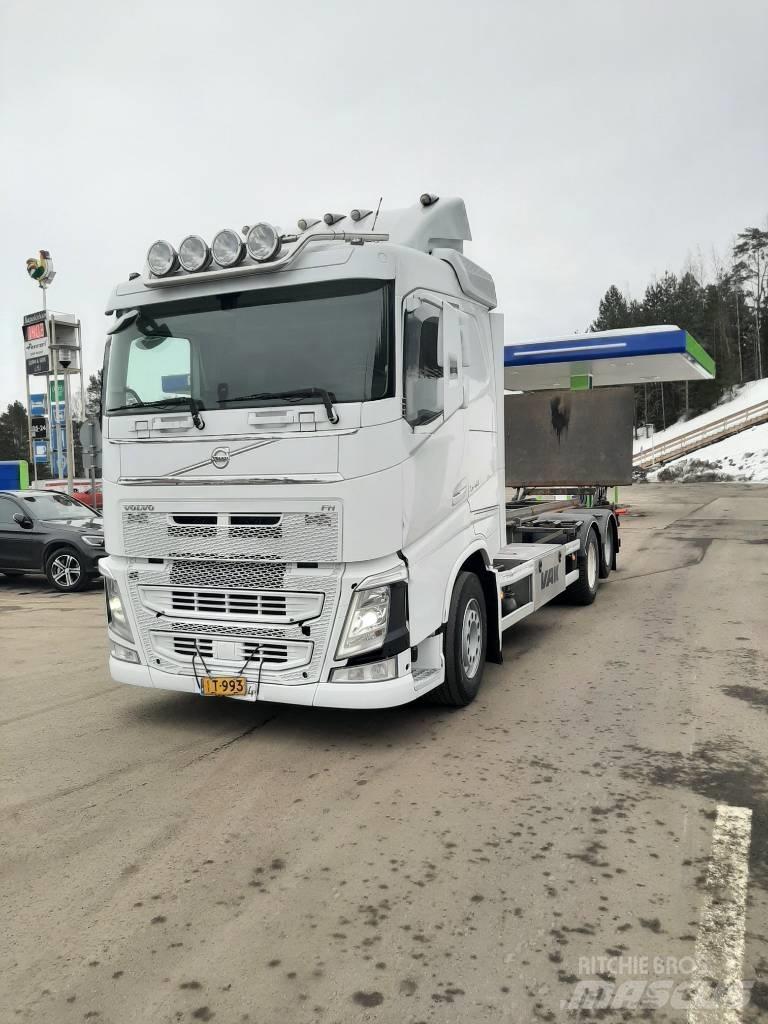 Volvo FH 13 Container Trucks