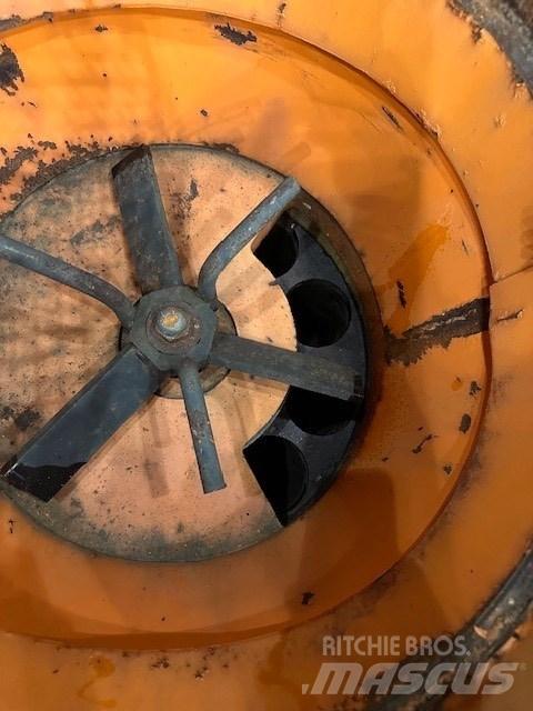 Meyco TORKRETNICA Concrete Pumps