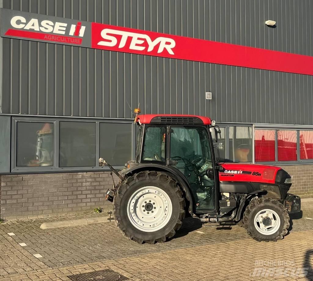 Case IH Quantum 85N Tractors