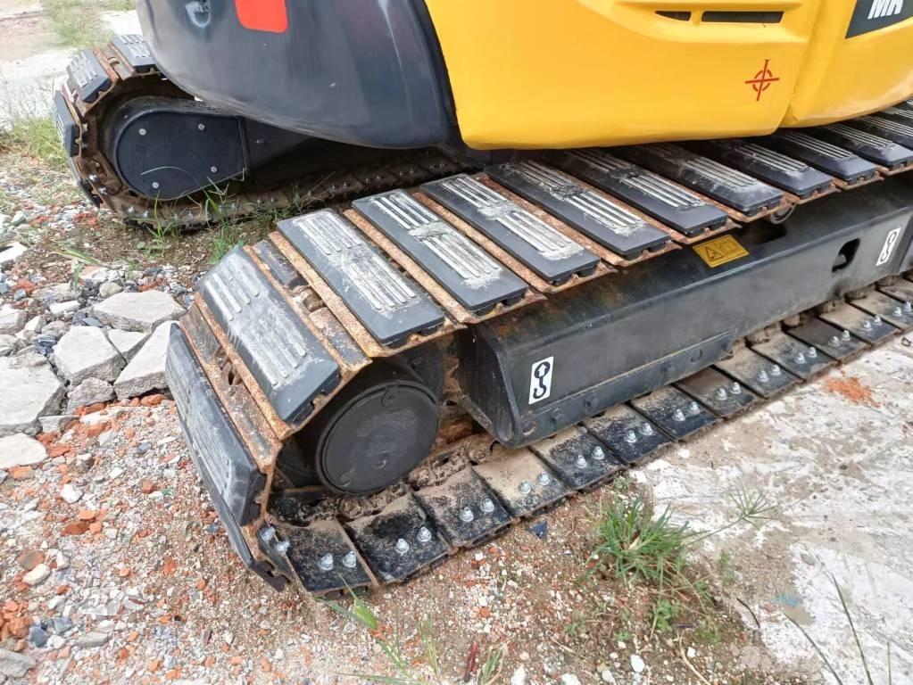 Komatsu PC 30 Mini Excavators <7t (Mini Diggers)