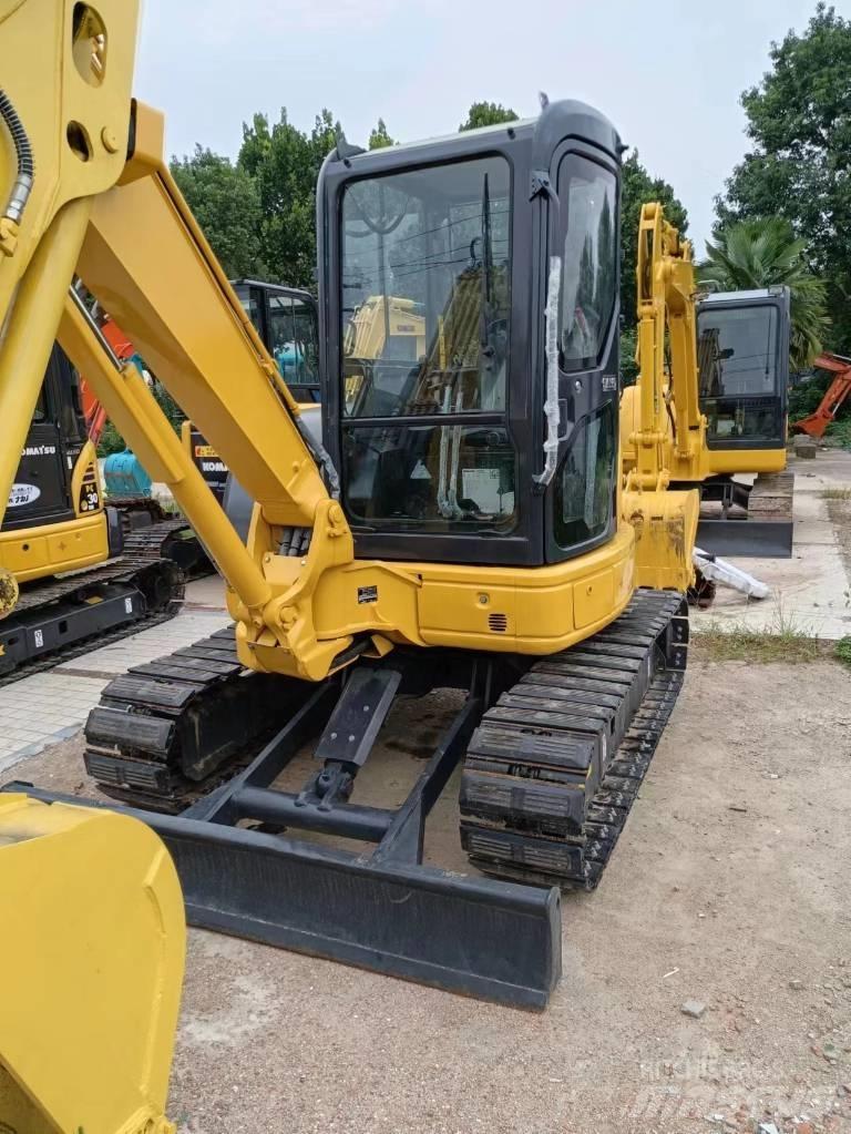 Komatsu PC 30 Mini Excavators <7t (Mini Diggers)