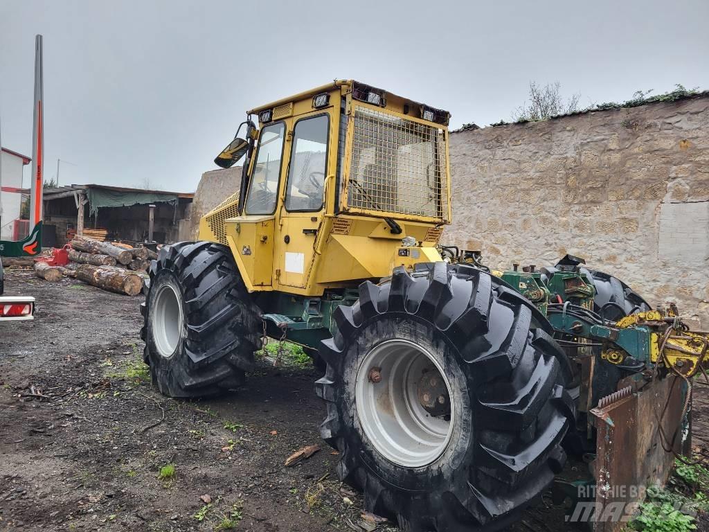 HSM 904 Skidders