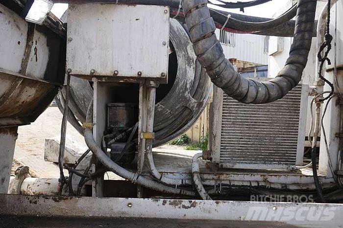 Titan IS26 Concrete Block Machines