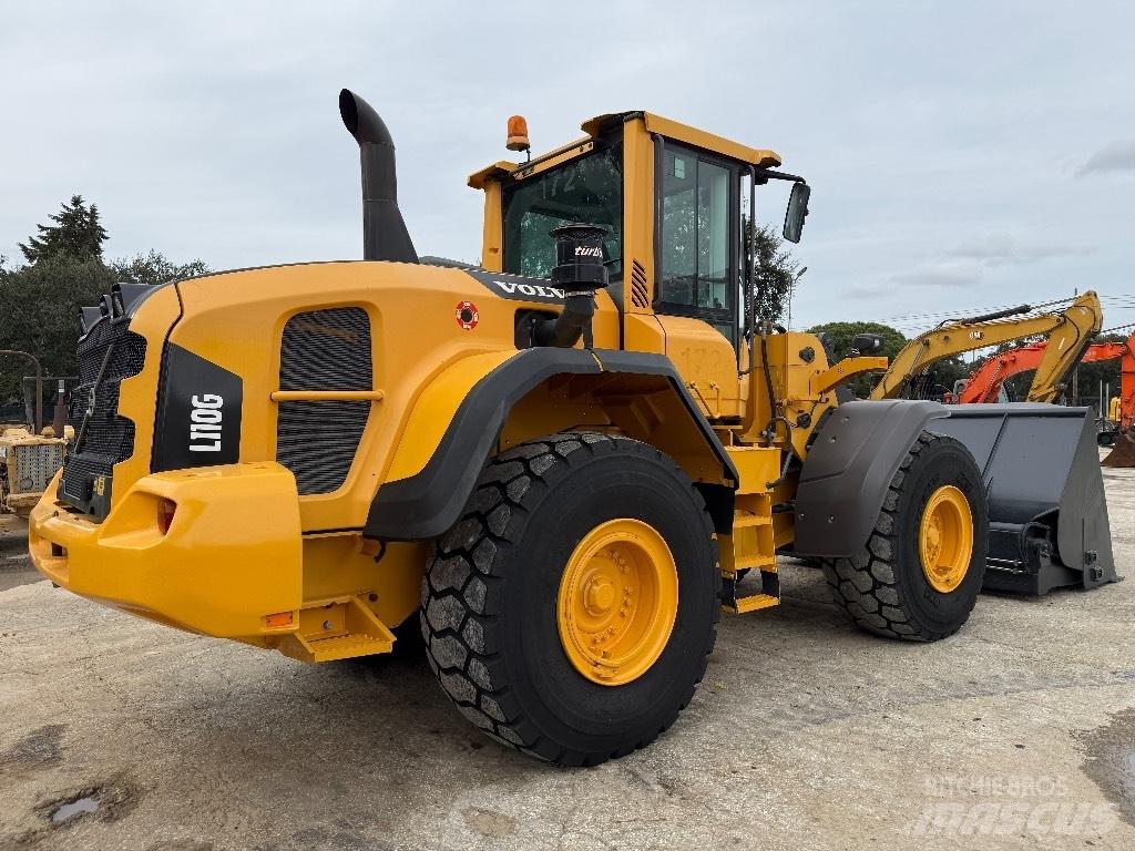 Volvo 110G Wheel Loaders