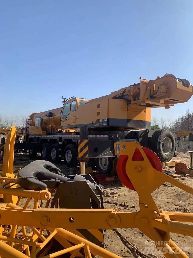 XCMG QY220 Mobile and all terrain cranes