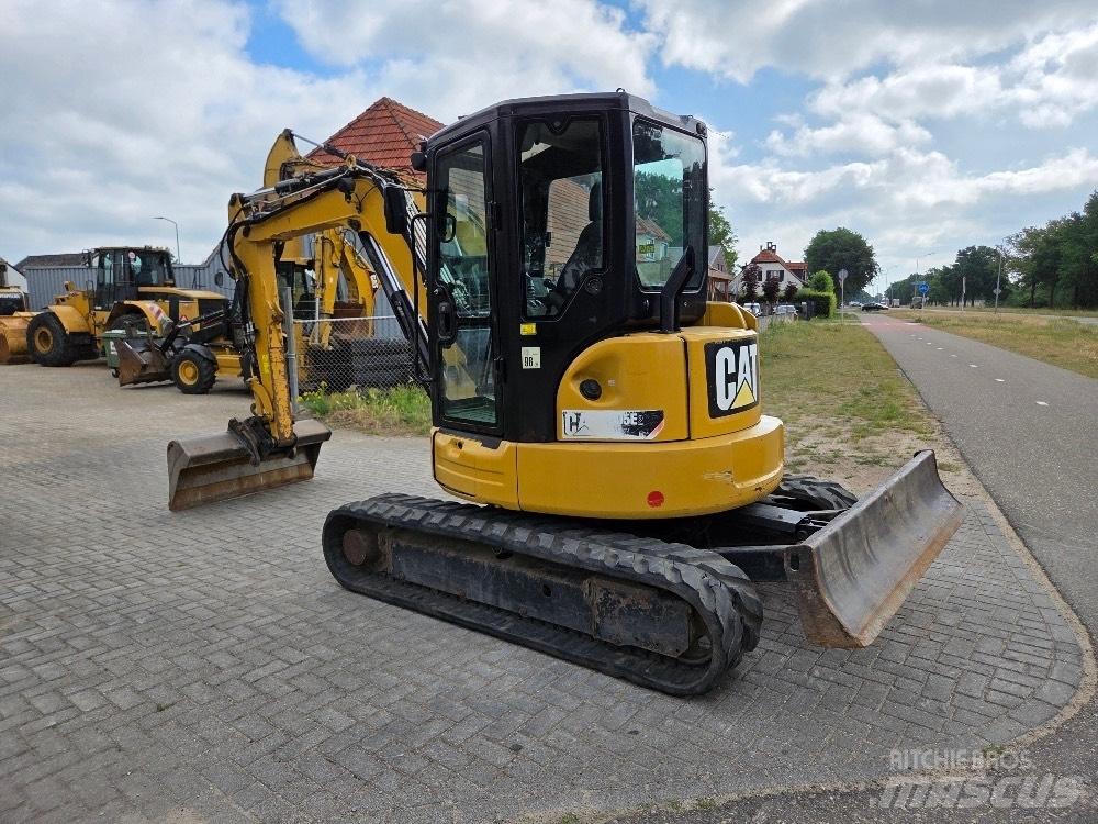 CAT 305E Mini Excavators <7t (Mini Diggers)