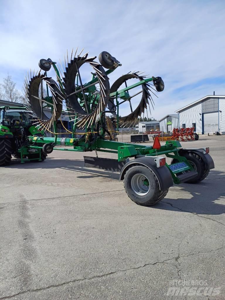 Agronic WRT 900 Swathers \ Windrowers