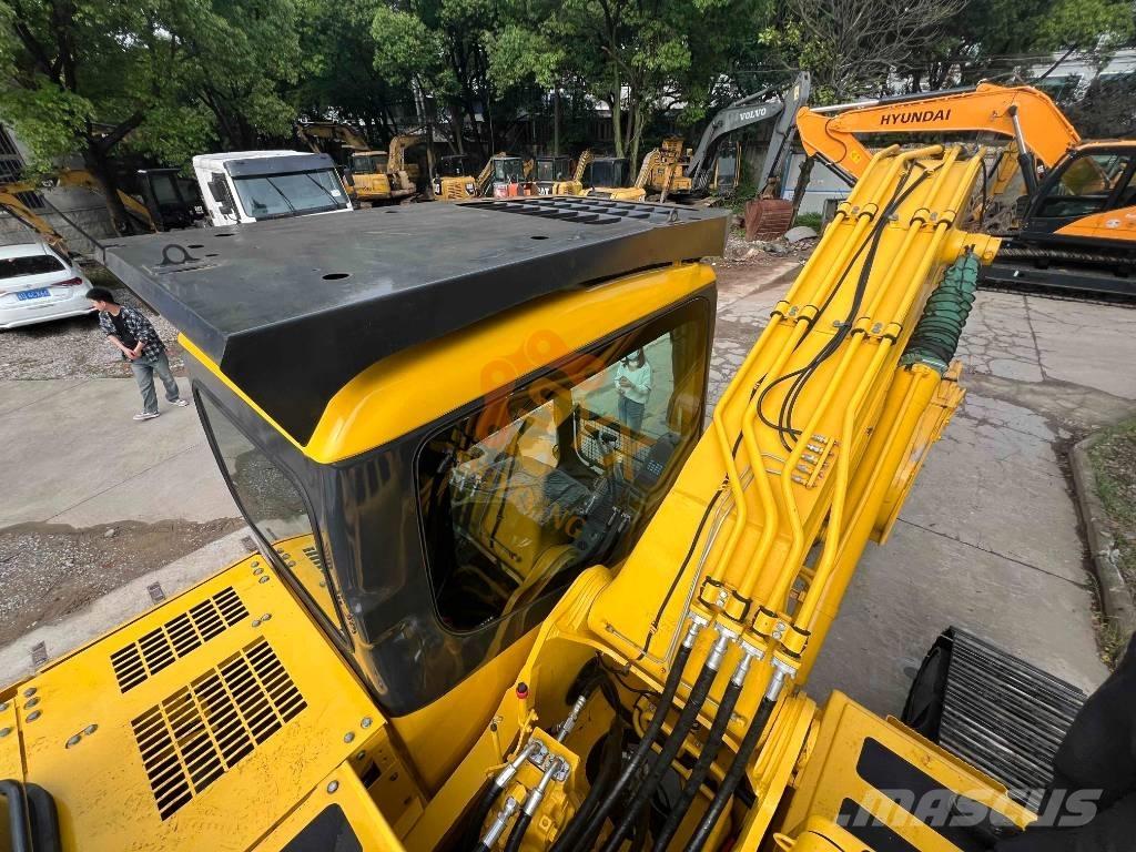 Komatsu PC 220-7 Crawler Excavators