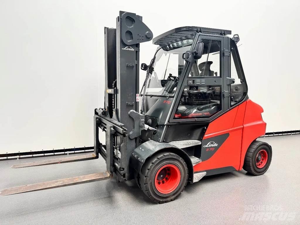 Linde 1279 E 70-01 Electric Forklifts
