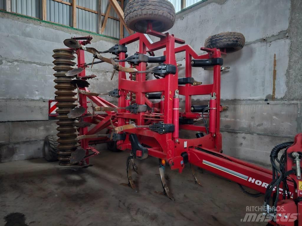 Horsch Terrano 6 FX Cultivators