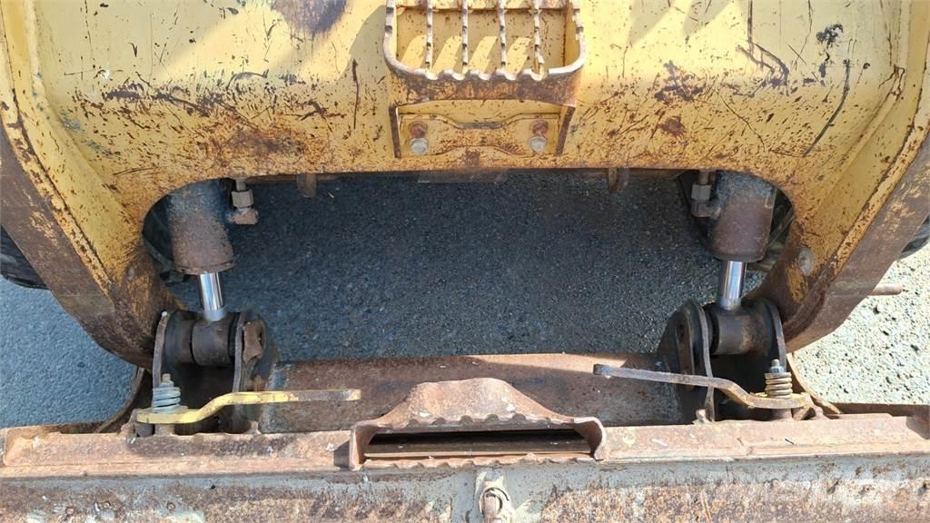 CAT 246 4X4 Other