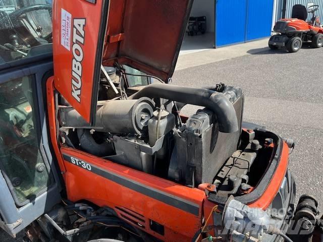Kubota ST 30 Compact tractors
