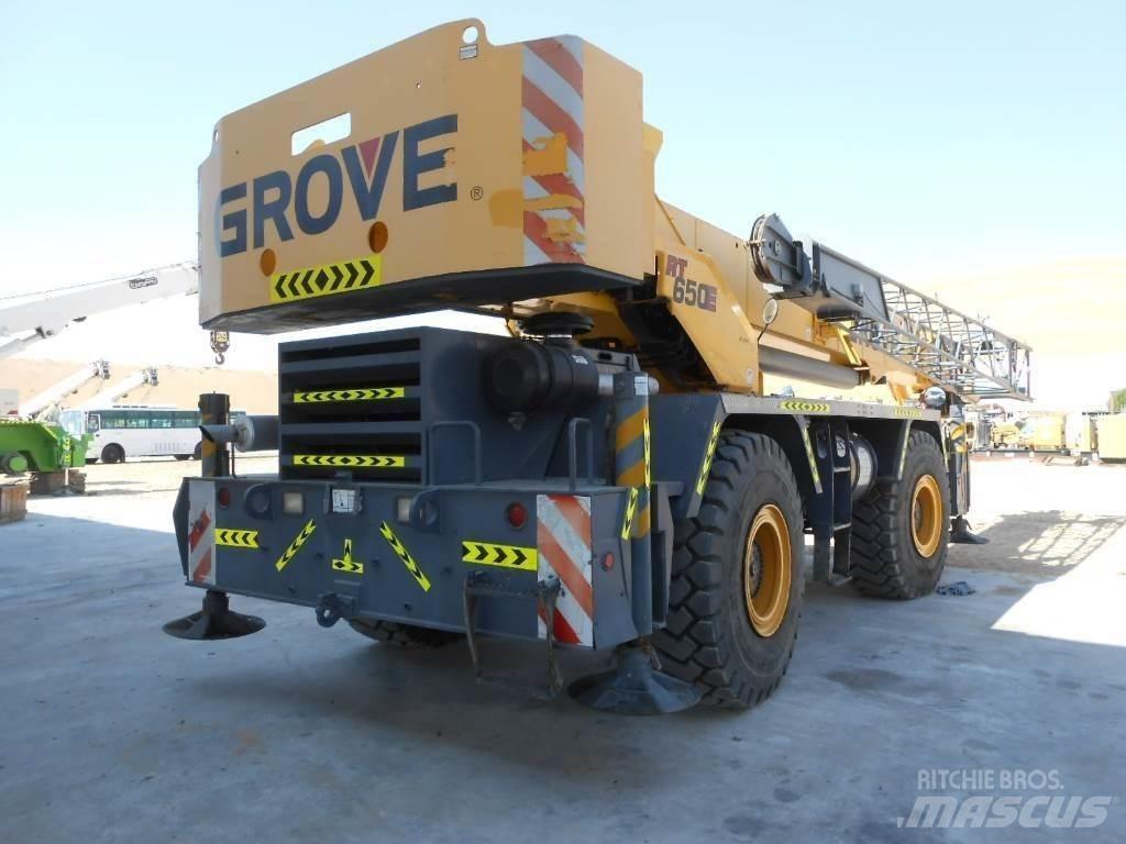 Grove RT 650 E Rough Terrain Cranes