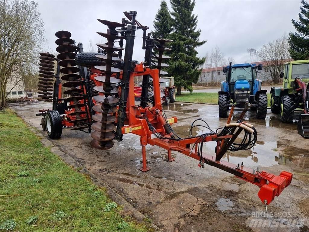 Bugnot XRV 667/52 Disc Harrows