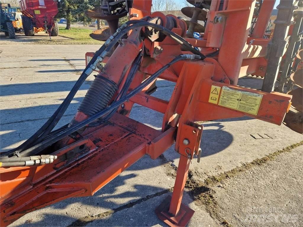 Bugnot XRV 667/52 Disc Harrows