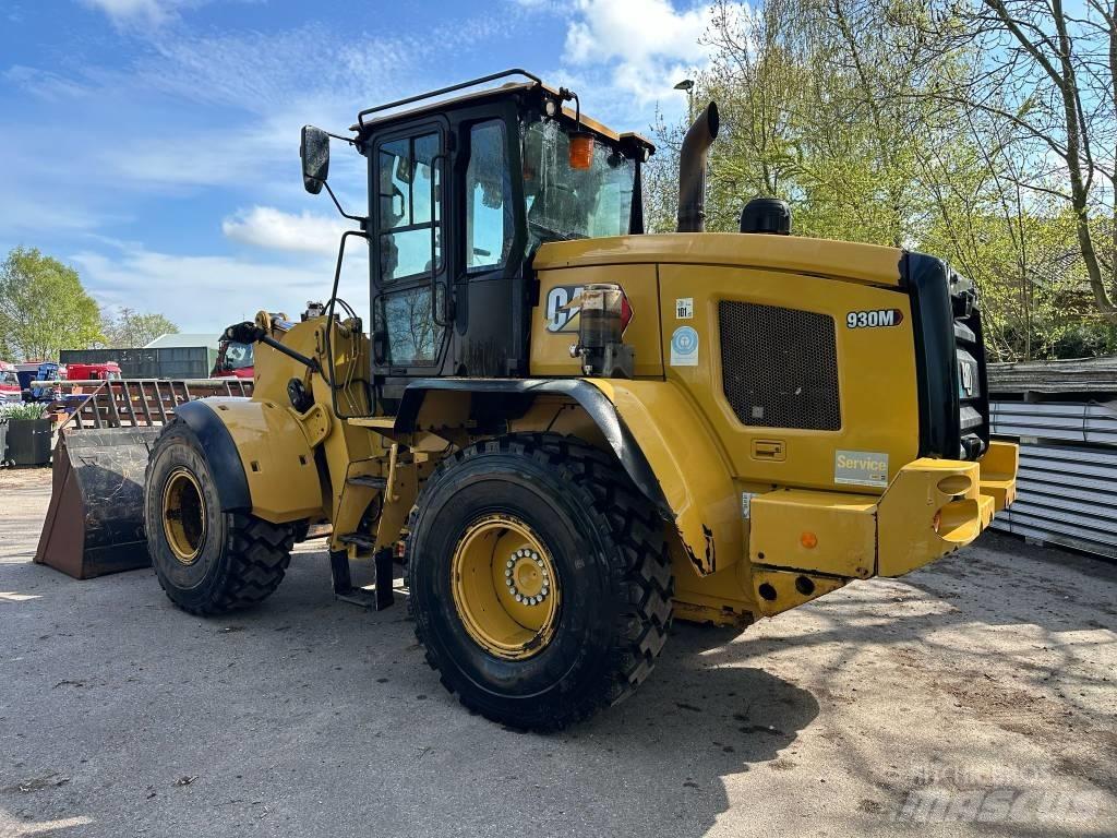 CAT 930M Wheel Loaders
