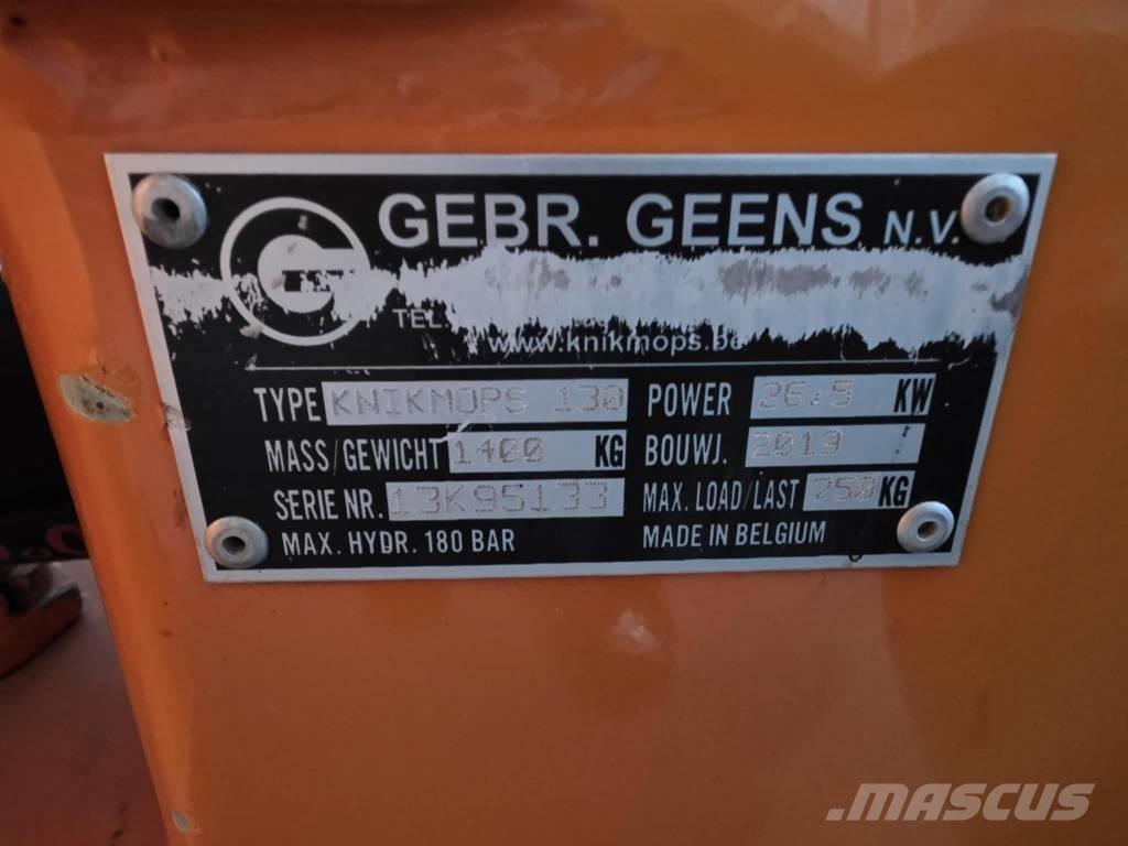 Knikmops KM 130 Mini Loader