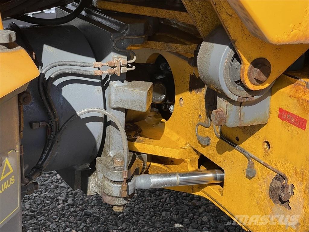 Wille 655C Compact tractors