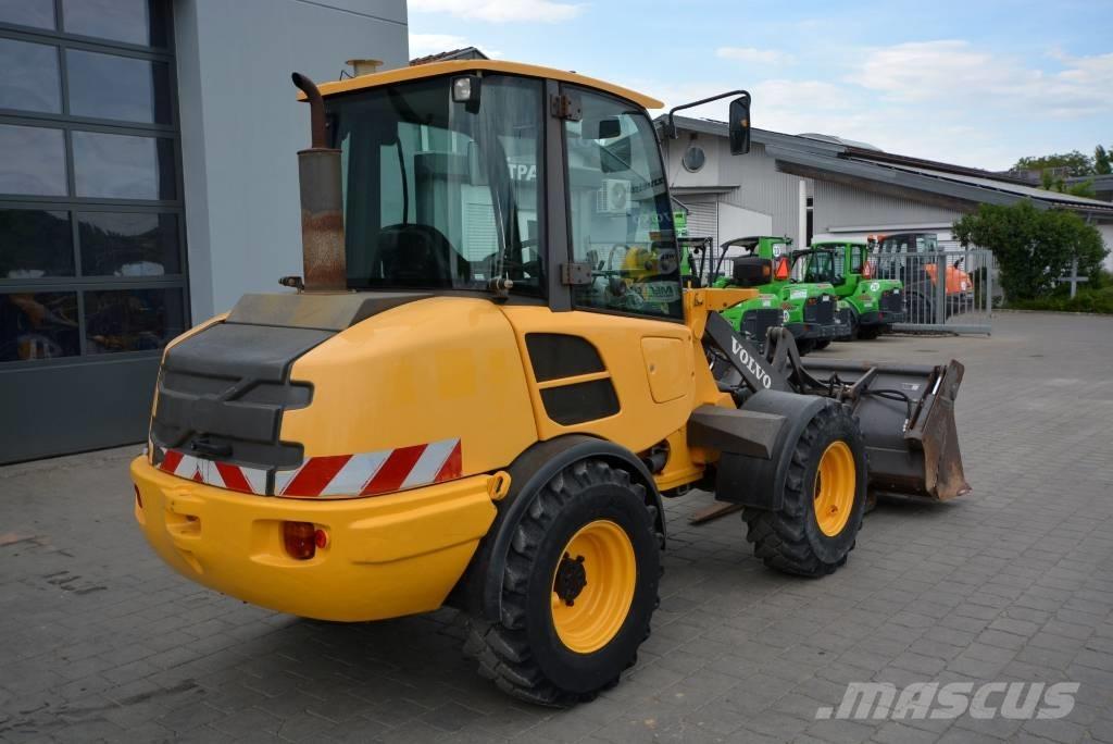 Volvo L 25 F Wheel Loaders