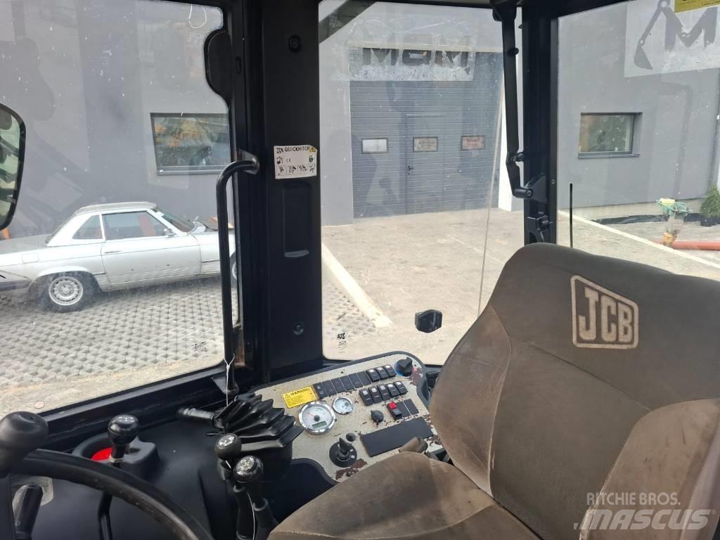 JCB 2 CX Backhoe Loaders
