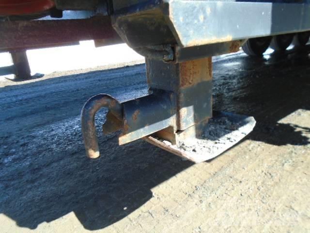 Laroche 32' Flatbed Trailers