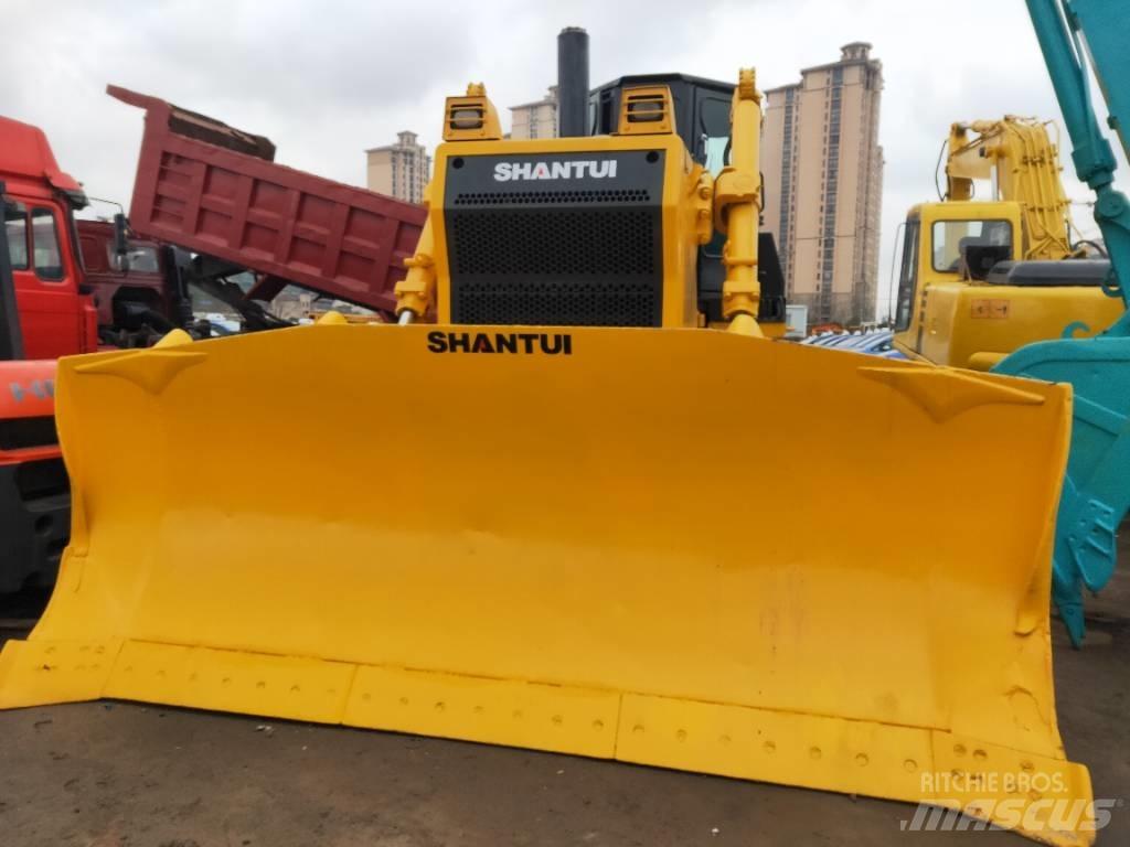 Shantui SD 32 Crawler dozers
