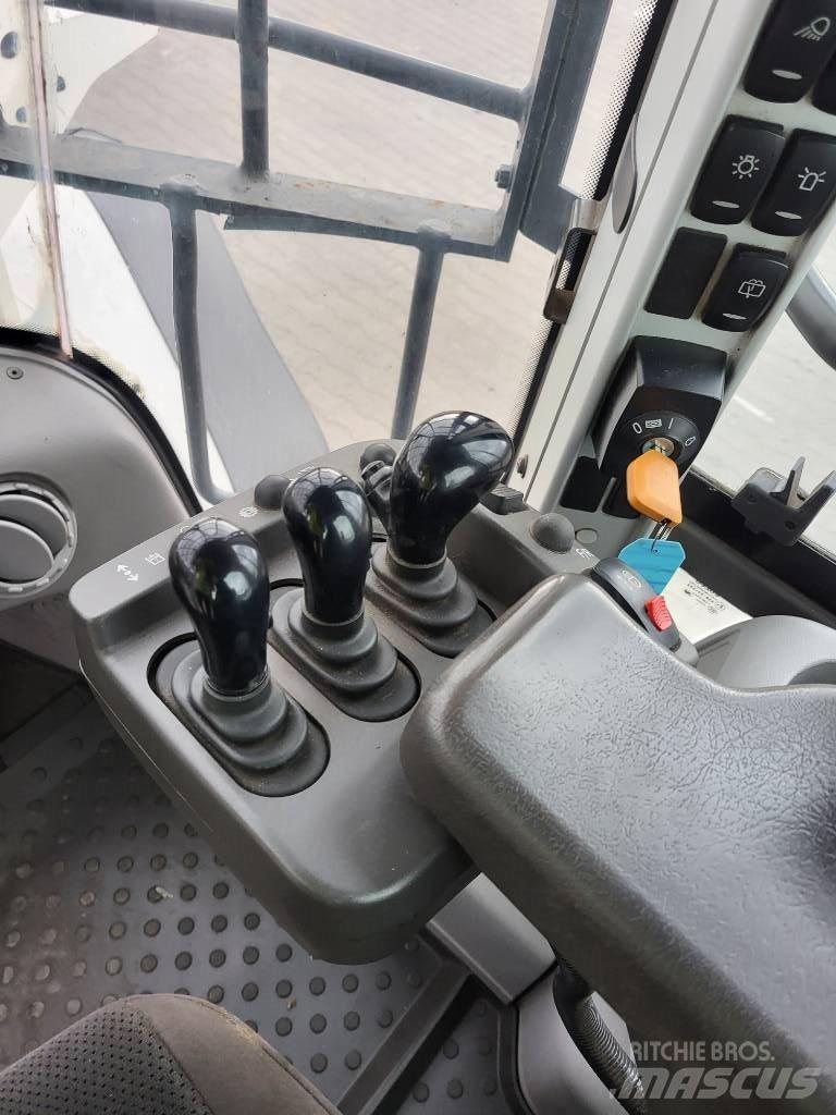 Volvo L 110 H Wheel Loaders