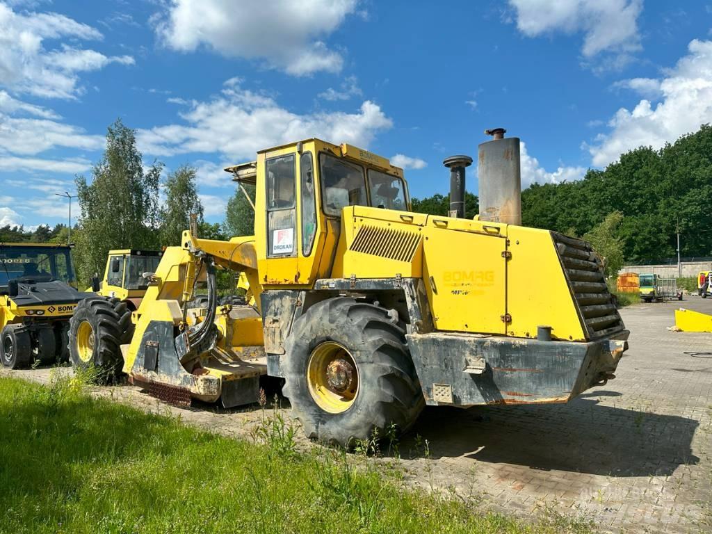 Bomag MPH 122-2 Asphalt Recycling Equipment
