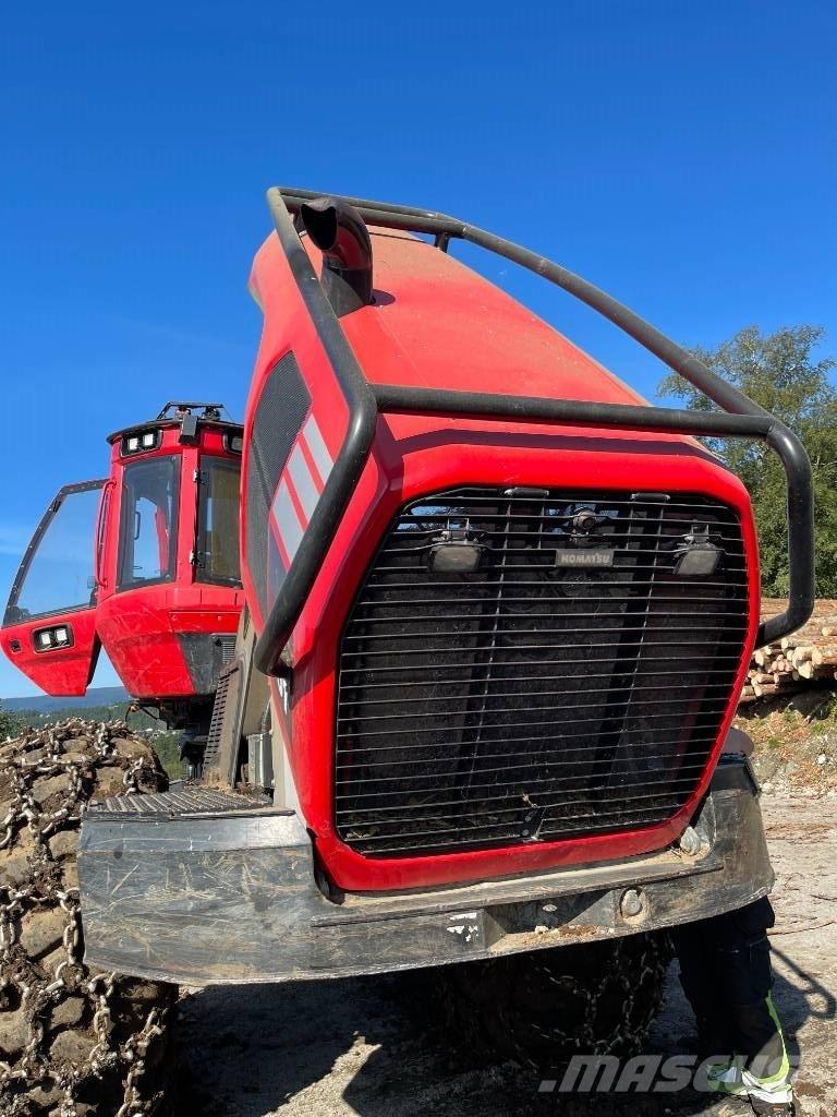Komatsu 951 Harvesters