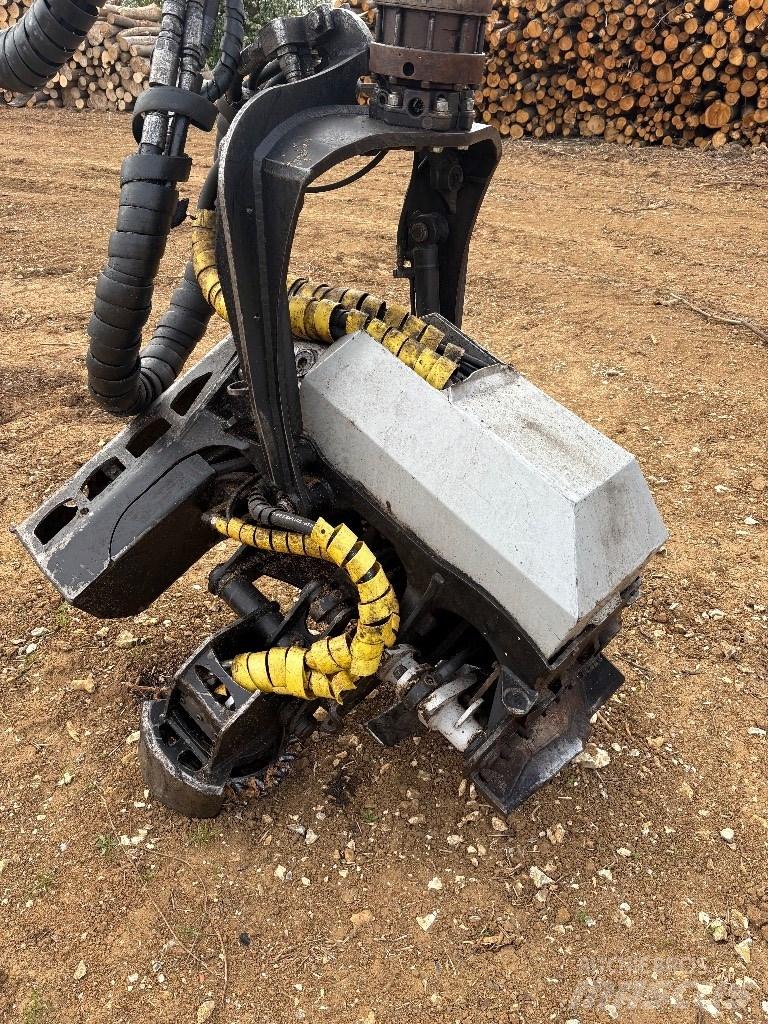 Logset 8 H Harvesters