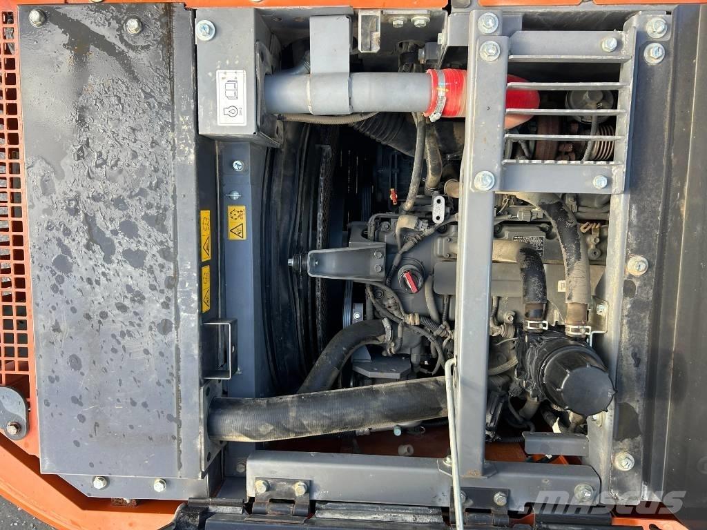 Hitachi ZX 130-6 Crawler excavators