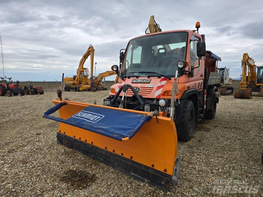Unimog U300 Utility Machines