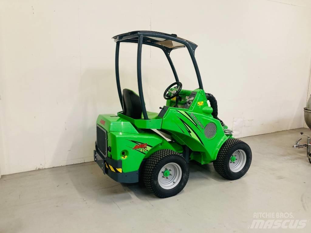 Avant 420 Mini Loader