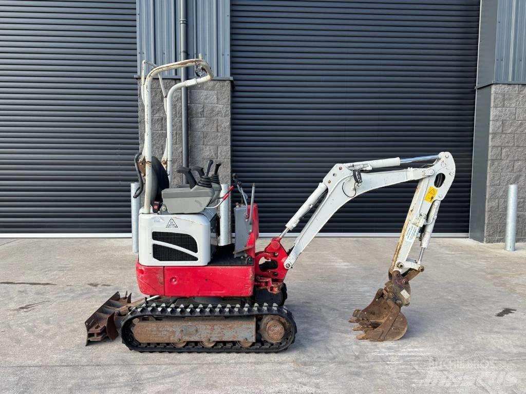Takeuchi TB 210 R Mini Excavators <7t (Mini Diggers)