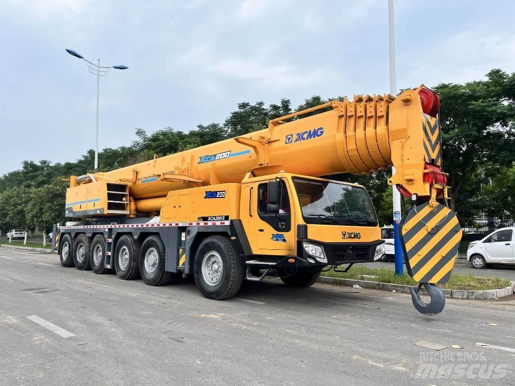 XCMG XCA200 Mobile and all terrain cranes