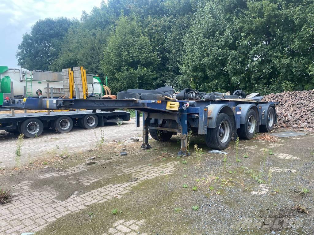 Renders ROC 12.30 CC Speciality Trailers
