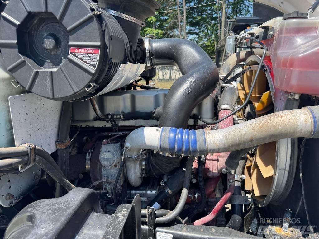 Mack GU 713 Dump Trucks