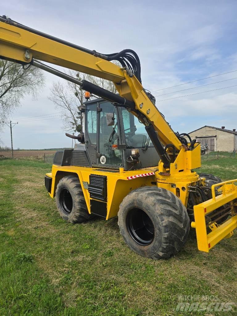  Berky 3800 Utility Machines