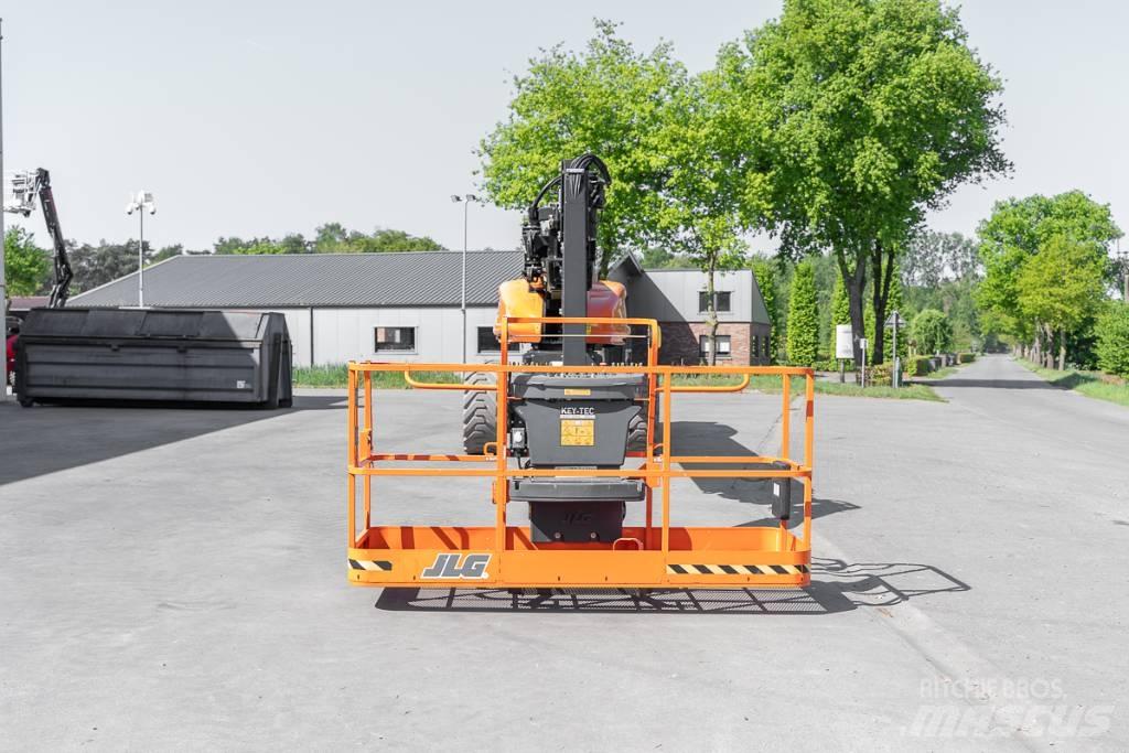JLG 1350 SJP Telescopic boom lifts
