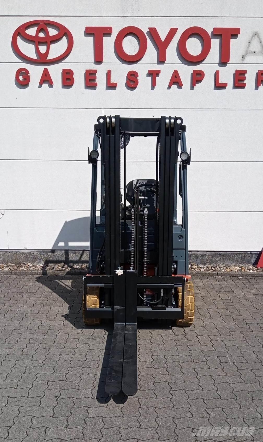 Toyota 8FBEK16T Electric Forklifts