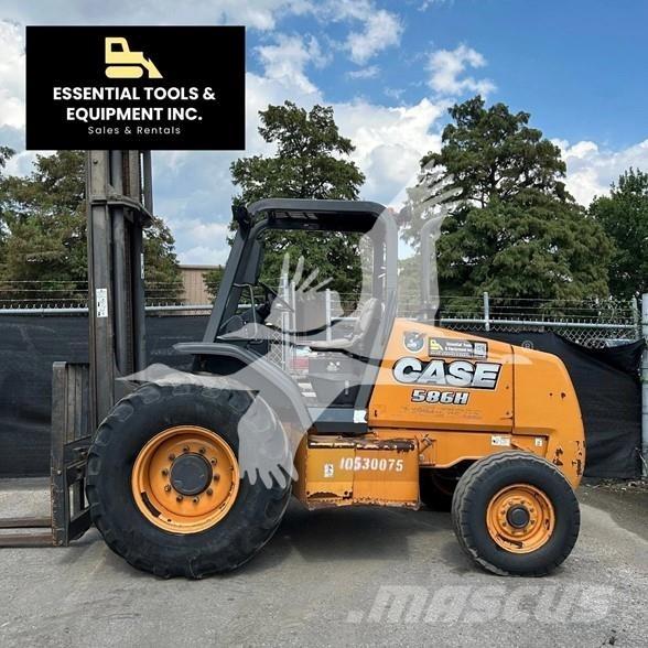 CASE 586H Rough Terrain Trucks