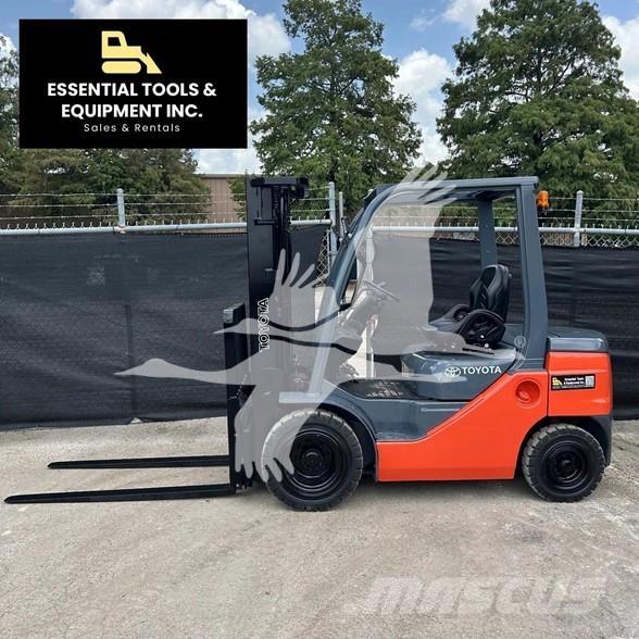 Toyota 8FDU25 Diesel Forklifts