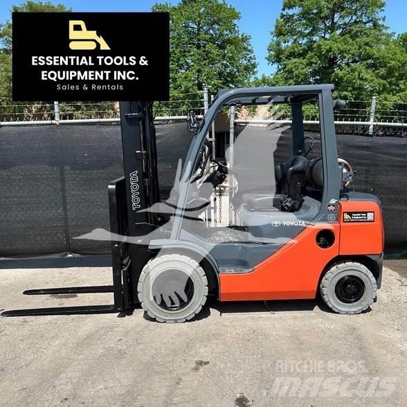 Toyota 8FGU25 Diesel Forklifts
