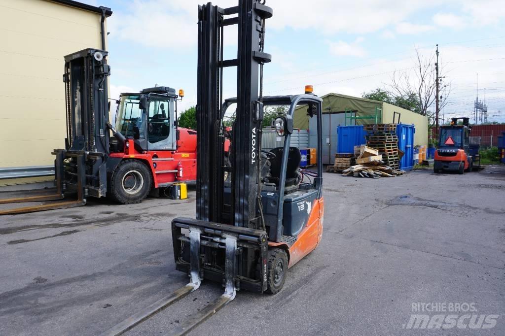 Toyota 8FBEK18T Electric Forklifts