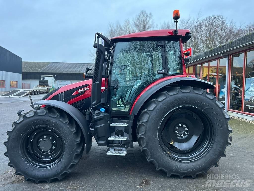 Valtra G125 Active Tractors