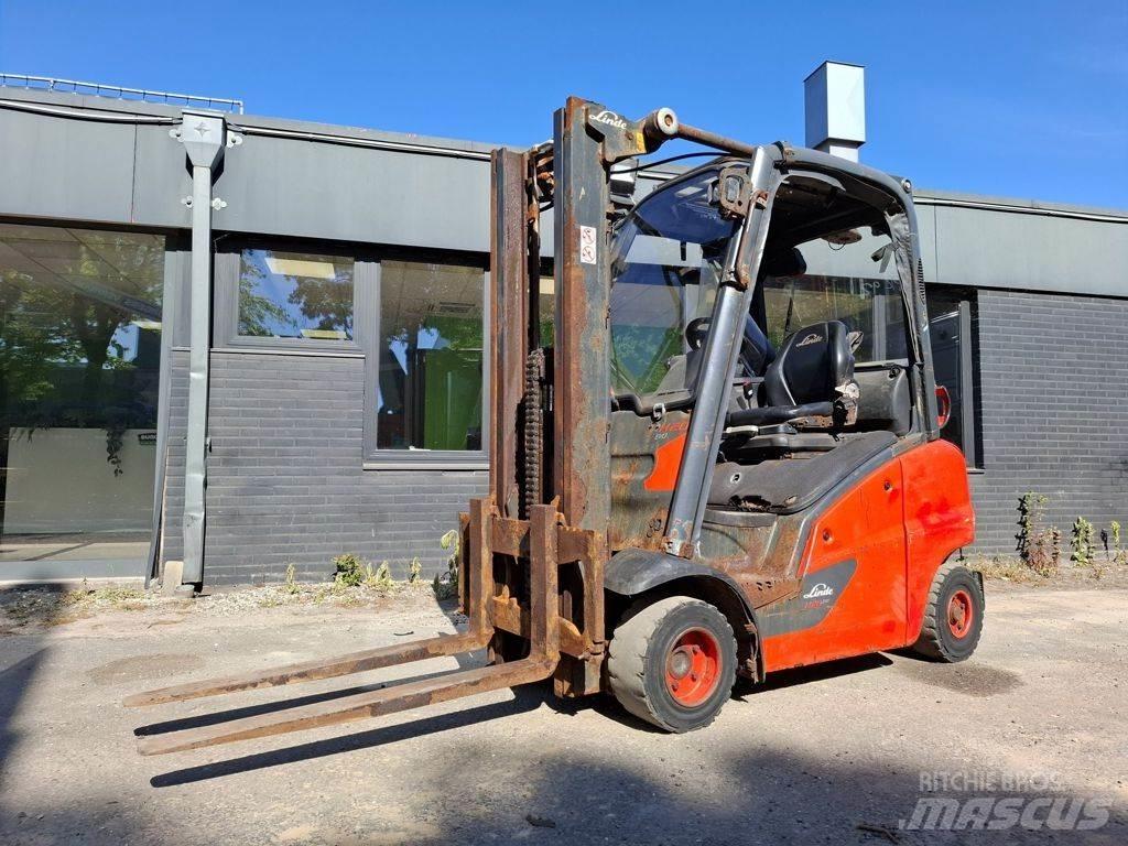 Linde H20T LPG trucks