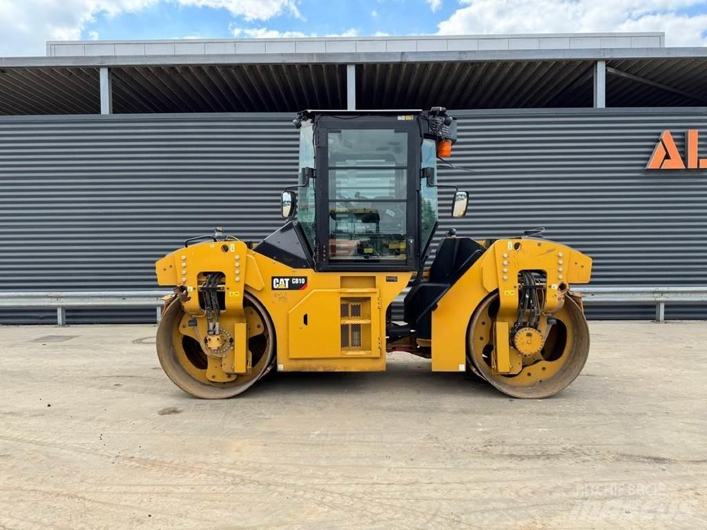 CAT CB10 Twin drum rollers