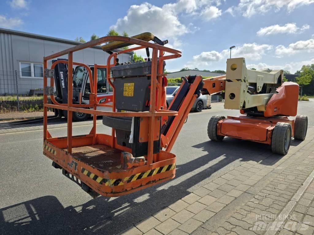 JLG E 450 AJ Articulated boom lifts